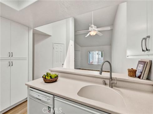 22  Aruba  , Laguna Niguel, CA