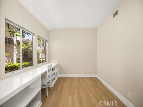 100  Stoney Pointe  , Laguna Niguel, CA