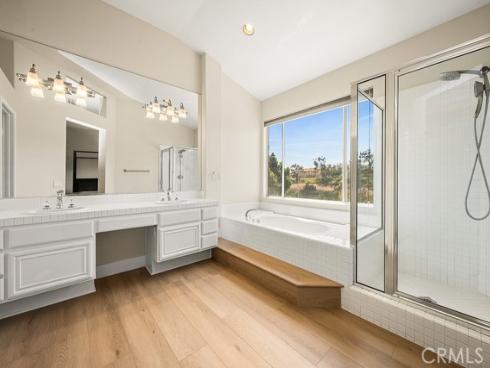 100  Stoney Pointe  , Laguna Niguel, CA