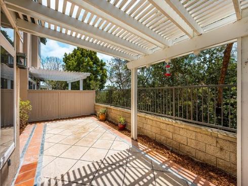 100  Stoney Pointe  , Laguna Niguel, CA