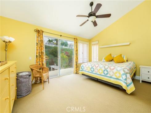 21  Mikro  , Laguna Niguel, CA