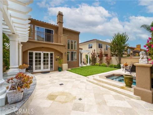 21  Mikro  , Laguna Niguel, CA