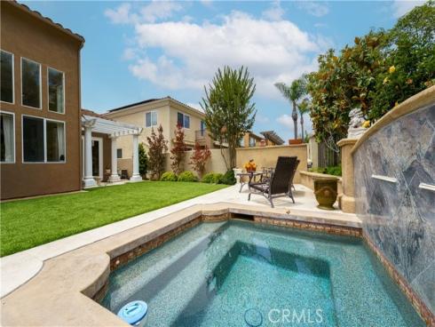 21  Mikro  , Laguna Niguel, CA