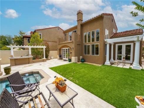 21  Mikro  , Laguna Niguel, CA