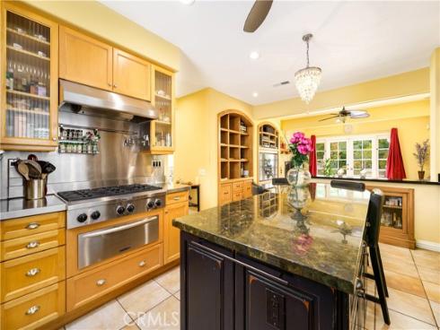 21  Mikro  , Laguna Niguel, CA