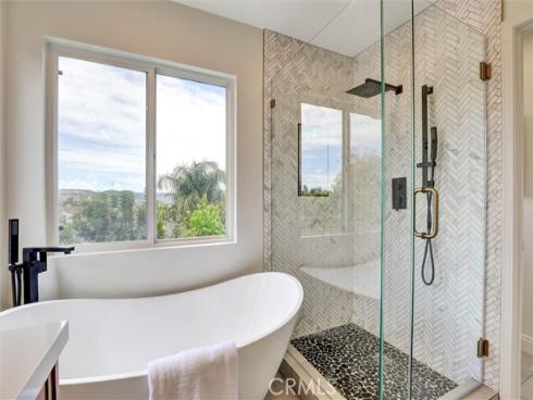 27961  Hedgeline Drive  , Laguna Niguel, CA