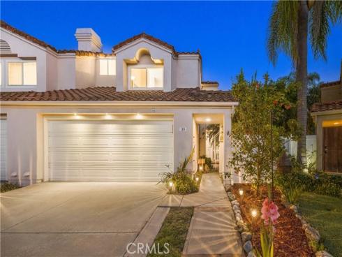 33  Gullwing  , Laguna Niguel, CA