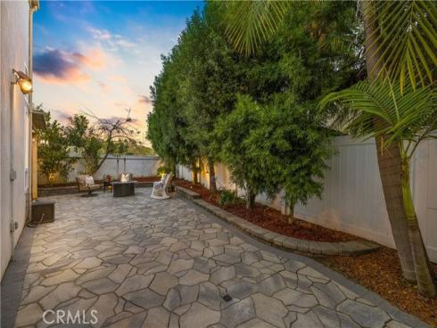 33  Gullwing  , Laguna Niguel, CA