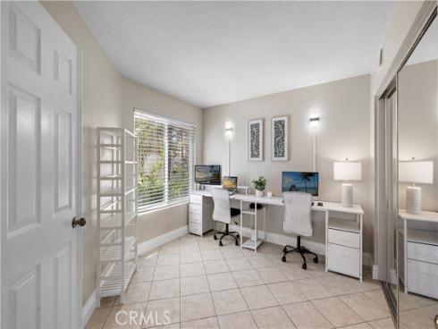 33  Gullwing  , Laguna Niguel, CA