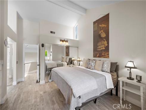 33  Gullwing  , Laguna Niguel, CA