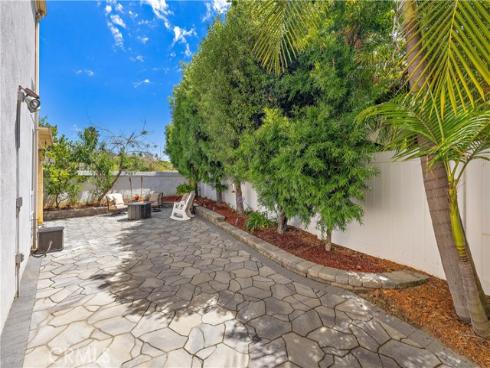 33  Gullwing  , Laguna Niguel, CA