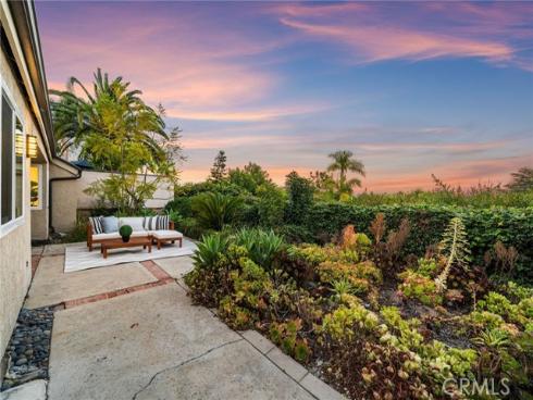 30042  Happy Sparrow  , Laguna Niguel, CA