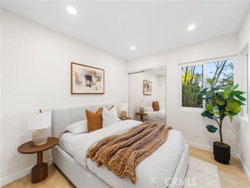 30042  Happy Sparrow  , Laguna Niguel, CA