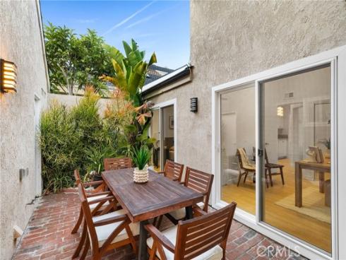30042  Happy Sparrow  , Laguna Niguel, CA