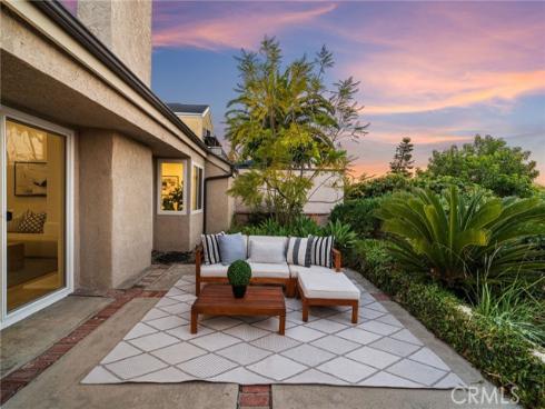 30042  Happy Sparrow  , Laguna Niguel, CA