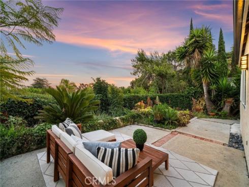 30042  Happy Sparrow  , Laguna Niguel, CA