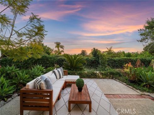 30042  Happy Sparrow  , Laguna Niguel, CA