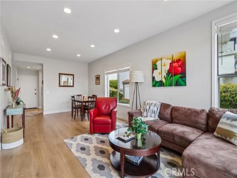 30902  Clubhouse  17C  Drive, Laguna Niguel, CA
