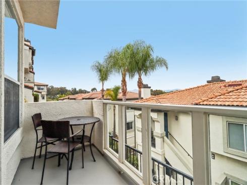 30902  Clubhouse  17C  Drive, Laguna Niguel, CA