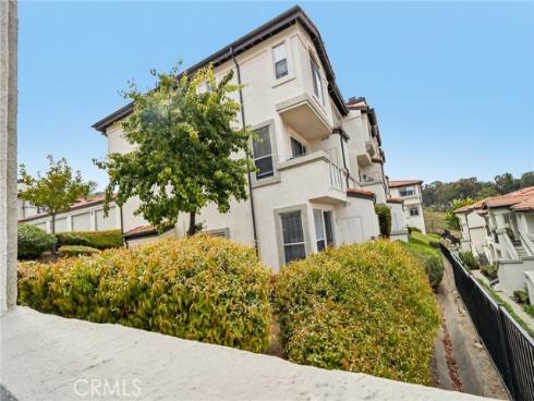 30902  Clubhouse  17C  Drive, Laguna Niguel, CA