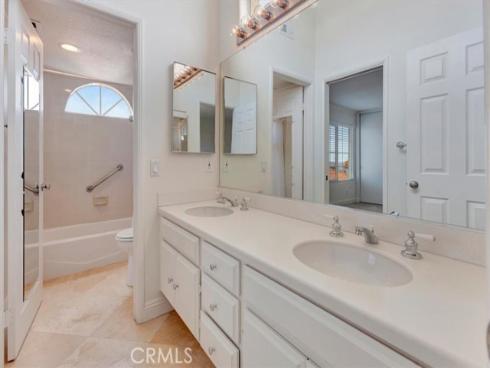 40  Marseille  , Laguna Niguel, CA