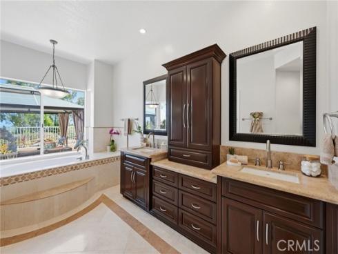 10  Toulon  , Laguna Niguel, CA