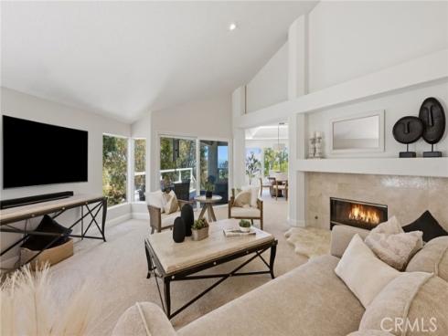 10  Toulon  , Laguna Niguel, CA