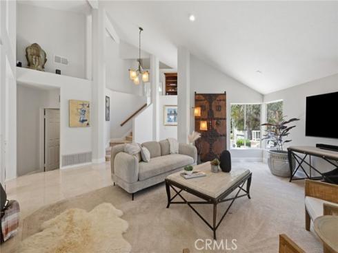 10  Toulon  , Laguna Niguel, CA