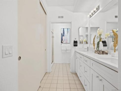28634  Via Valdez  , Laguna Niguel, CA