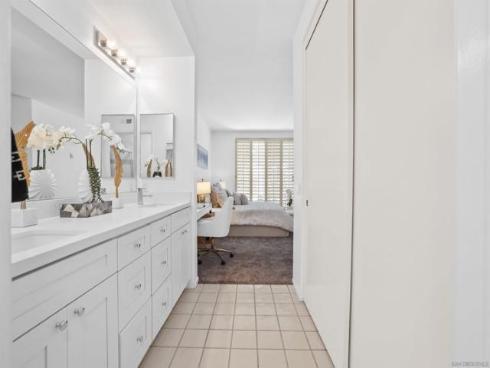 28634  Via Valdez  , Laguna Niguel, CA