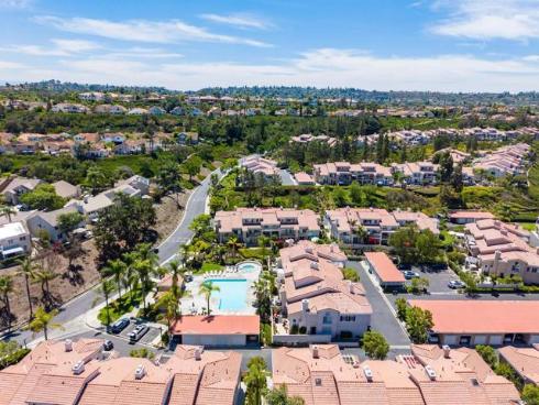 28634  Via Valdez  , Laguna Niguel, CA