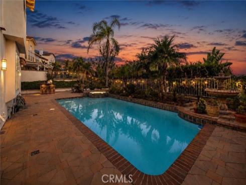 14  Pembroke Ln  , Laguna Niguel, CA