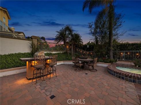 14  Pembroke Ln  , Laguna Niguel, CA