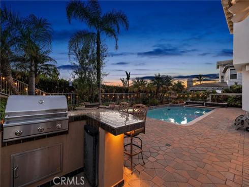 14  Pembroke Ln  , Laguna Niguel, CA
