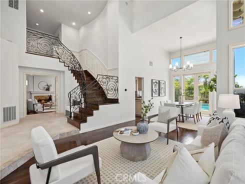 14  Pembroke Ln  , Laguna Niguel, CA