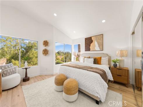 24826  Oxford  , Laguna Niguel, CA