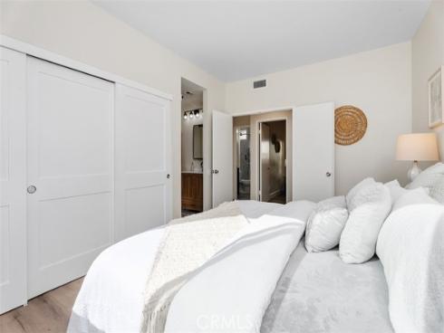 3  Silver Glade  229 , Laguna Niguel, CA