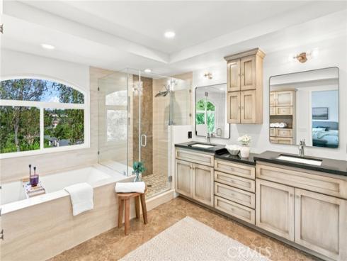 29572 Michelis , Laguna Niguel, CA