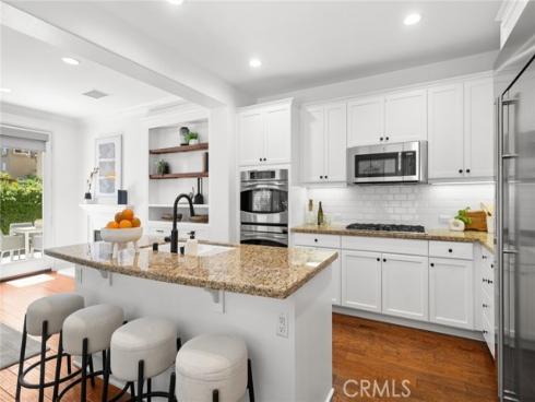 10  Newton   Court, Laguna Niguel, CA