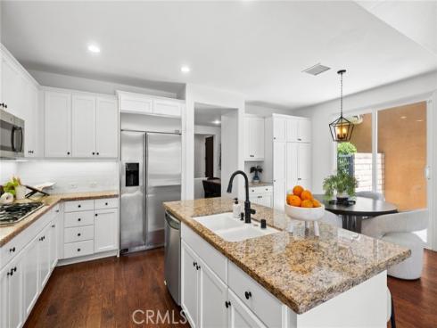 10  Newton   Court, Laguna Niguel, CA