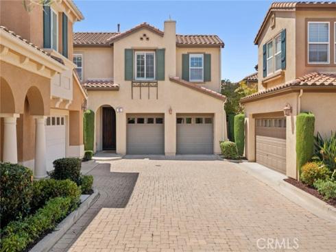 10  Newton   Court, Laguna Niguel, CA