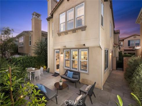 10  Newton   Court, Laguna Niguel, CA