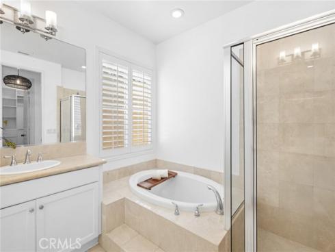 10  Newton   Court, Laguna Niguel, CA