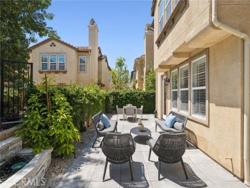 10  Newton   Court, Laguna Niguel, CA