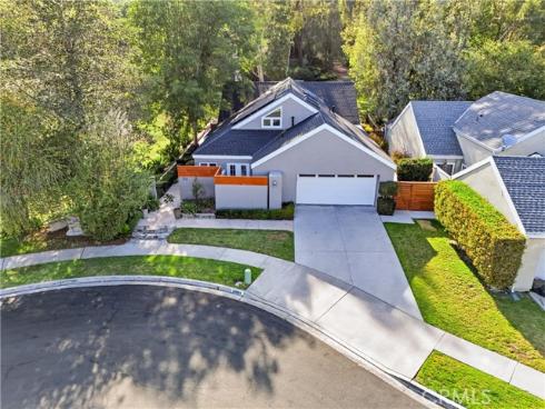 29881  White Otter  , Laguna Niguel, CA