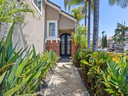 26  Larkfield Ln  , Laguna Niguel, CA