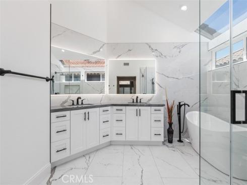 26  Larkfield Ln  , Laguna Niguel, CA
