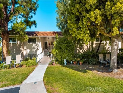 2286  Via Puerta  A , Laguna Woods, CA