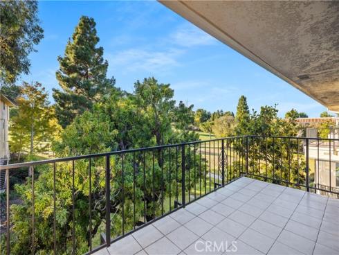 2388 W Via Mariposa  3E , Laguna Woods, CA