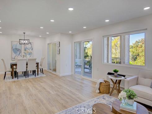 5499  Paseo Del Lago  2D , Laguna Woods, CA